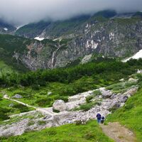 Am Weg zu den Rieding Wasserfällen