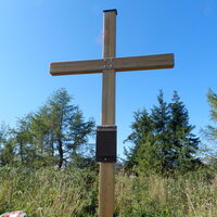 Das Gipfelkreuz ist einfach, der Ausblick traumhaft.