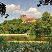 Schloss mit Schlossteich - Ballenstedt