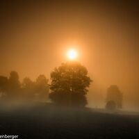 Landschaft im Nebel