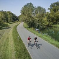 Auf dem Ammer-Amper-Radweg in der Nähe vom Eichenhof bei Zolling