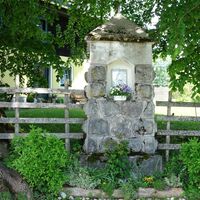 Marterl und Naturdenkmal