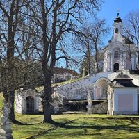 Kreuzwegende mit St. Angelus Custus-Kapelle