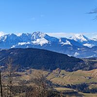 Aussicht auf den Göllstock und den Watzmann.