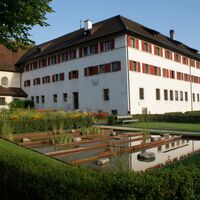 Sicht auf das Kapuzinerkloster aus dem Klostergarten