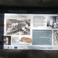 Wegweiser des Naturpfads, Entbehrungszeit und Gaben des Waldes