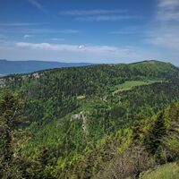 Weg auf den Kämmen von Sur Lyand
