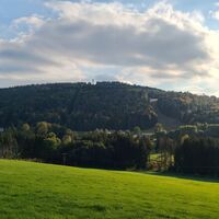 Rückblick über das Schauerbachtal zum Oberfrauenwald