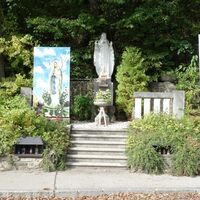 Maria Gugging Zugang zur Lourdesgrotte
