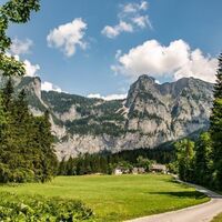 Blick in die Berge und dem Moserbründl
