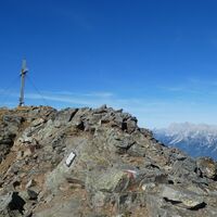Gipfel Hochwildstelle mit Dachsteinmassiv