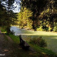 Ein attraktiver, sehr familienfreundlicher Radweg mitten im Hochgebirge.