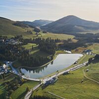Teichalmsee Herbst_Almenland_Oststeiermark Tourismus_Lang-Bichl-RKP (1)_mittel.jpg