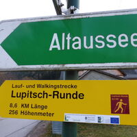 Abzweigung in Lupisch Richtung Altaussee - weiter über eine wenig befahrene Gemeindestraße