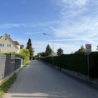 .. daher rechts davon weiter durch die Karnergasse