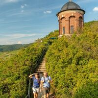 Weg zum Collis-Turm