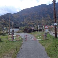 neben der Museumsbahn