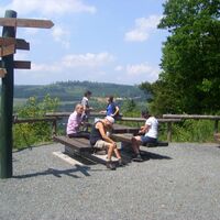 Rast an der Steinbergruine Ostwig