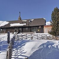 Die im Winter geschlossenen Rothaidenhütte