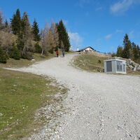 am Weg zum Sonnwendstein