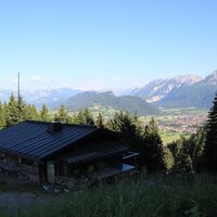 Ausblick von der Hündeleskopfhütte auf Pfronten