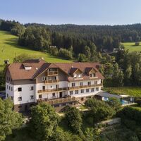 Hotel Schwengerer_von außen_Mönichwald_Oststeiermark
