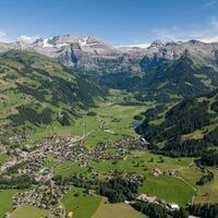 Dorf Lenk