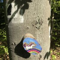 Kleinkunst zwischen Höringen und Menhir Hinkelstein