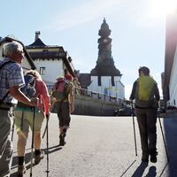 Pilgergruppe am Weg zur Wallfahtskirche Annaberg