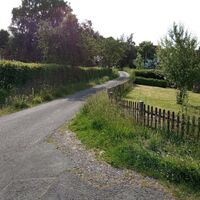 Bökendorf beim Friedhof