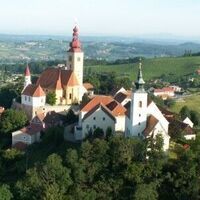 Der Himmelsberg in Straden mit seinen vier Kirchen