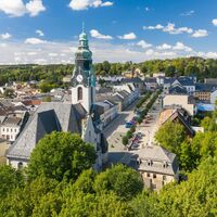 Adorf Marktplatz mit Kirche