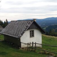 Almhausweg: Häuschen bei den Judöden