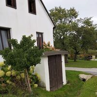 An der Weinstraße im Apfelland-Stubenbergsee in der Oststeiermark