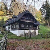 Gehöft in Elmleiten, Joglland-Waldheimat in der Oststeiermark