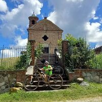 Aramengo (AT) Romanische Kirche San Giorgio in der Ortschaft Masio