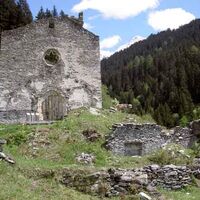 Ruine San Gaudenzio nahe Casaccia