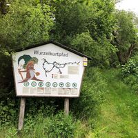 Tafel Wurzelkurzpfad (Beginn der Runde)