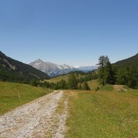 Val Thuras
