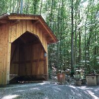 Schutzhütte an den Strudeltöpfen