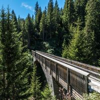 Holzbrücke Val da Mulin