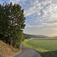 .. und hier wieder runter zur Trasse.