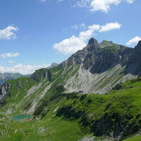 Oberer Gaisalpsee und das Nebelhorn