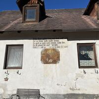 Stimmiger Hauswandspruch