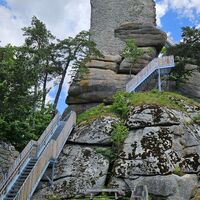 5.4 km Alexanderwarte am Ort der ehemaligen Burg