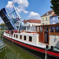 ADT_002011