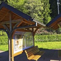 Nagoldtalsperre untere Staumauer (Hauptdamm) - Infotafeln zur Erbauung und Restauration