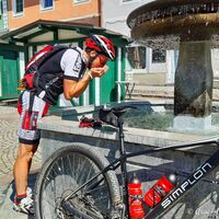 Erfrischung am Marktplatz von Obervellach.