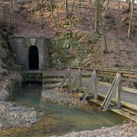 Kunstgraben Roter Graben - Mundloch des Hauptumbruchstolln