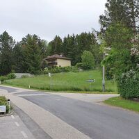 4.6 Dann gleich rechts in den Rundwanderweg